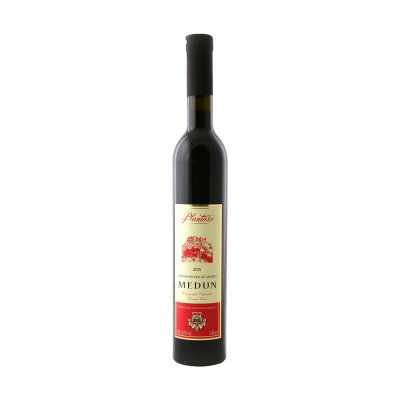 Medun natural sweet red wine 0.5 l Plantaze