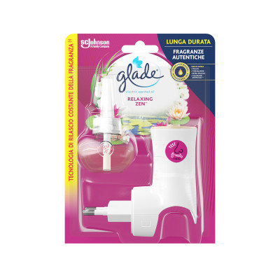 Glade electric device with relax zen liquid